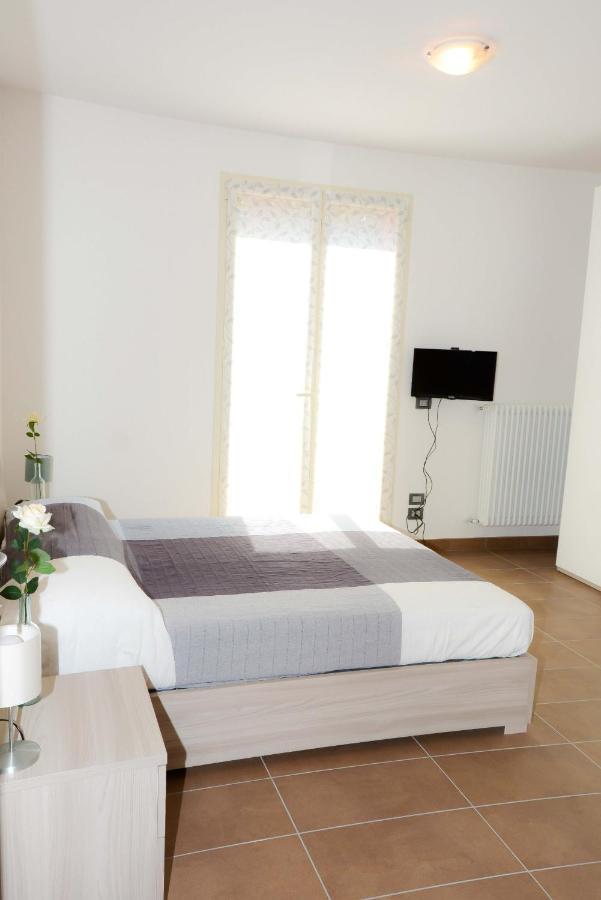 Torriana Rinaldi House Bed & Breakfast エクステリア 写真